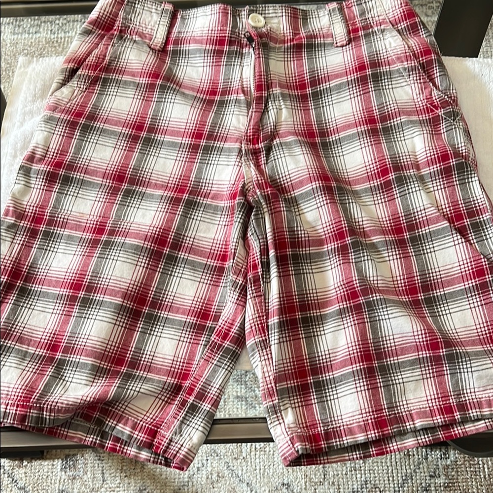 Aeropostale Red and Black Flat Front Shorts